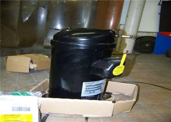 Refrigeração original dos compressores HRM038U4LP6 R22 do rolo da C.A. dos artigos de papelaria